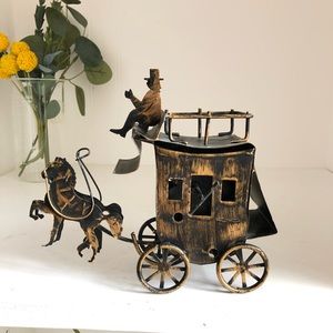 Vintage > Amish Primitive Metal Stage Coach & Horses Moving Music Box